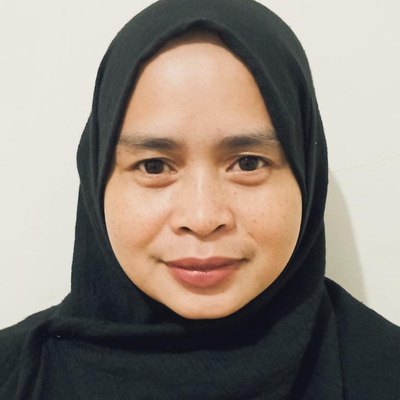 Foto Lina Suhartini, S.Pd
